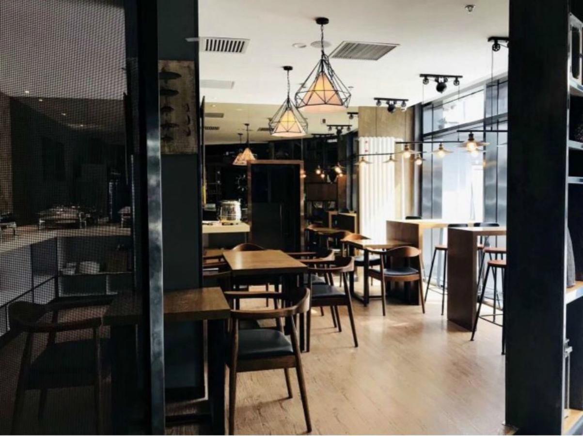 James Joyce Coffetel Beijing Gulou Street, Nanluoguxiang Buitenkant foto